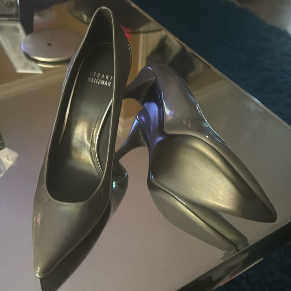 Stuart Weitzman Patent leather iridescent 6.5M - Picture 2 of 3